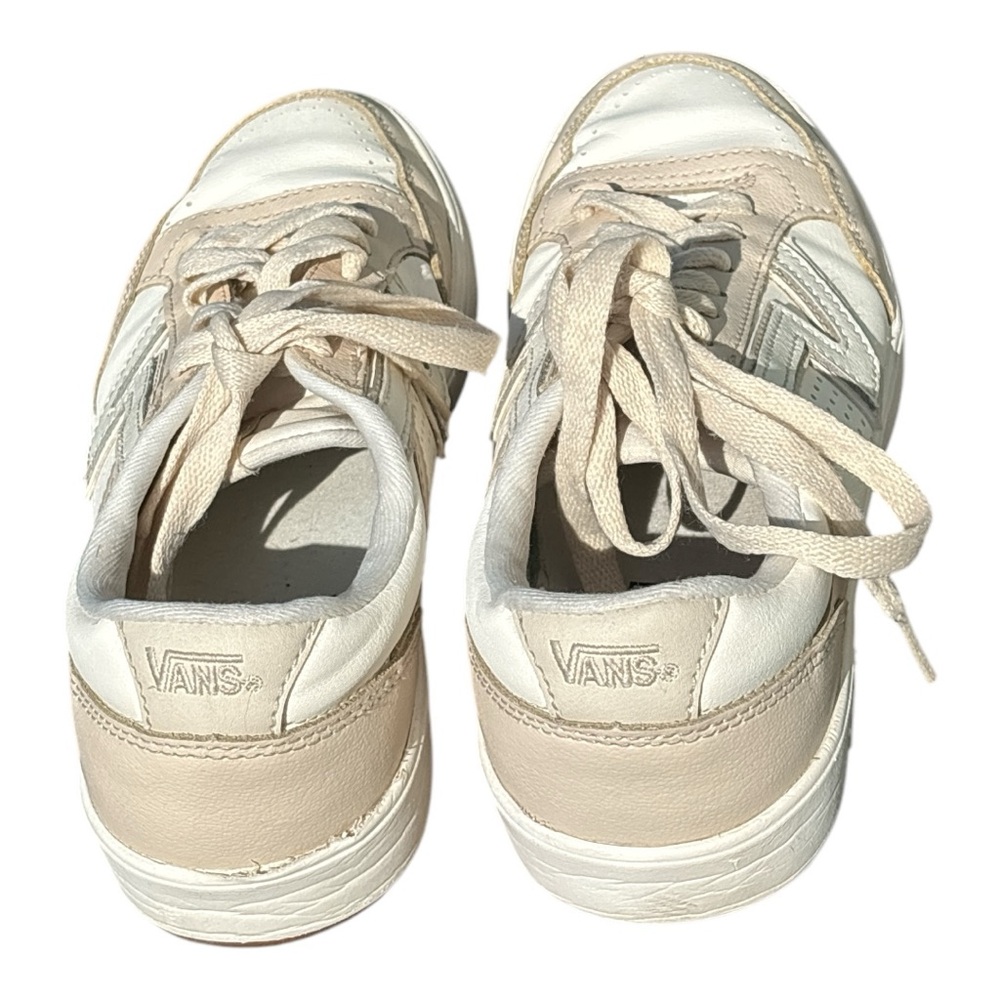 Vans Lowland sneakers with gum sole in tonal beige - Picture 3 of 8